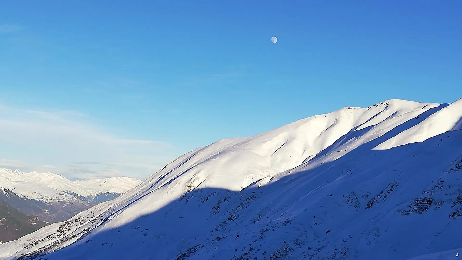2 Pieces Sur Les Hauteurs De Saint-Francois-Longchamp France